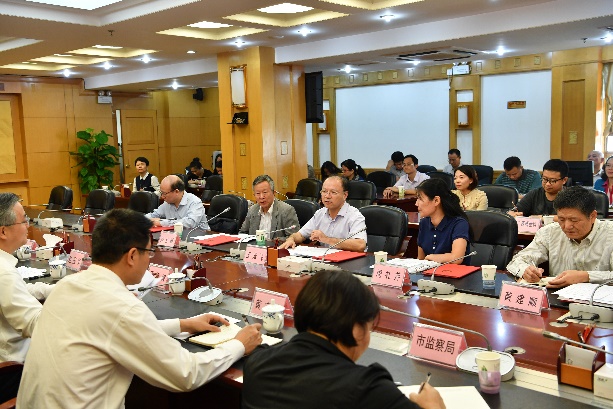 1542619114178297.jpg 董事长王双飞获南宁市人民政府参事聘书2-a7432d9f-b54c-4e7c-8d74-0ed960b6df09.jpg